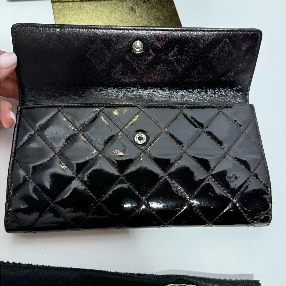 AUTHENTIC CHANEL PATENT LEATHER WALLET
